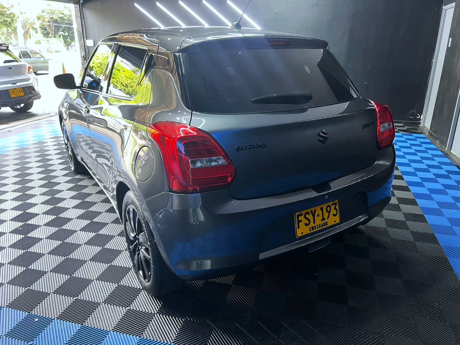 SUZUKI SWIFT DZIRE