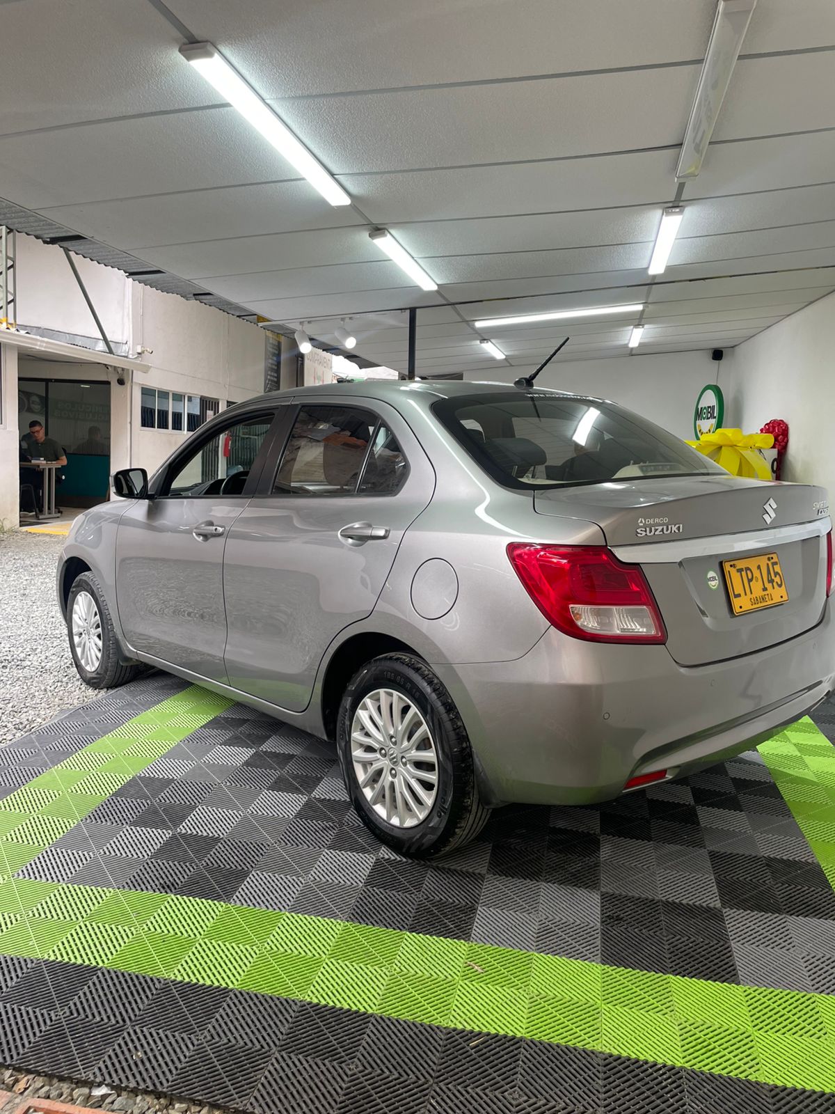 SUZUKI SWIFT DZIRE MT