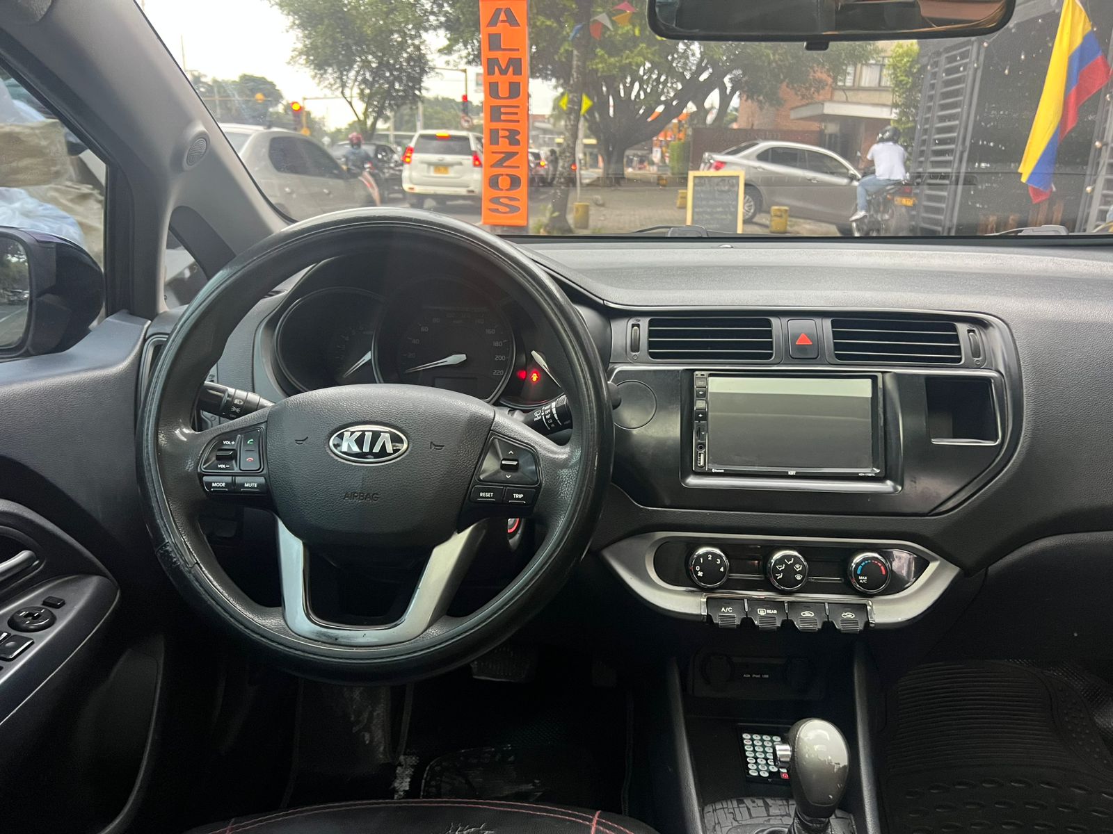 KIA RIO SPEACE