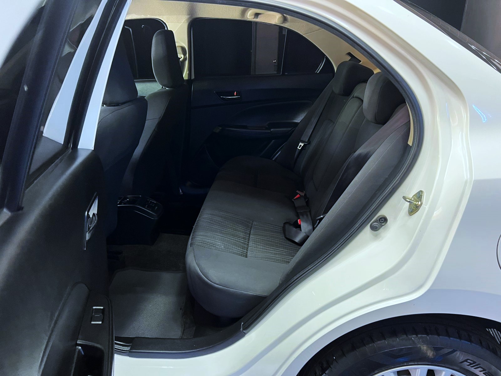 SUZUKI SWIFT DZIRE