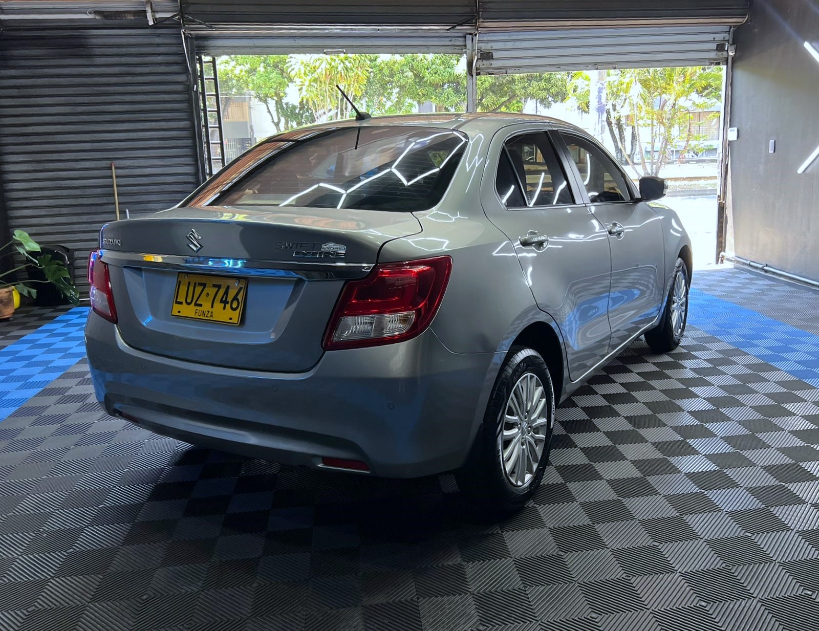 SUZUKI NEW SWIFT DZIRE MT GL