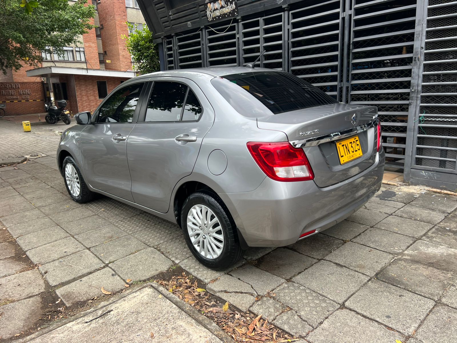 SUZUKI SWITF DZIRE