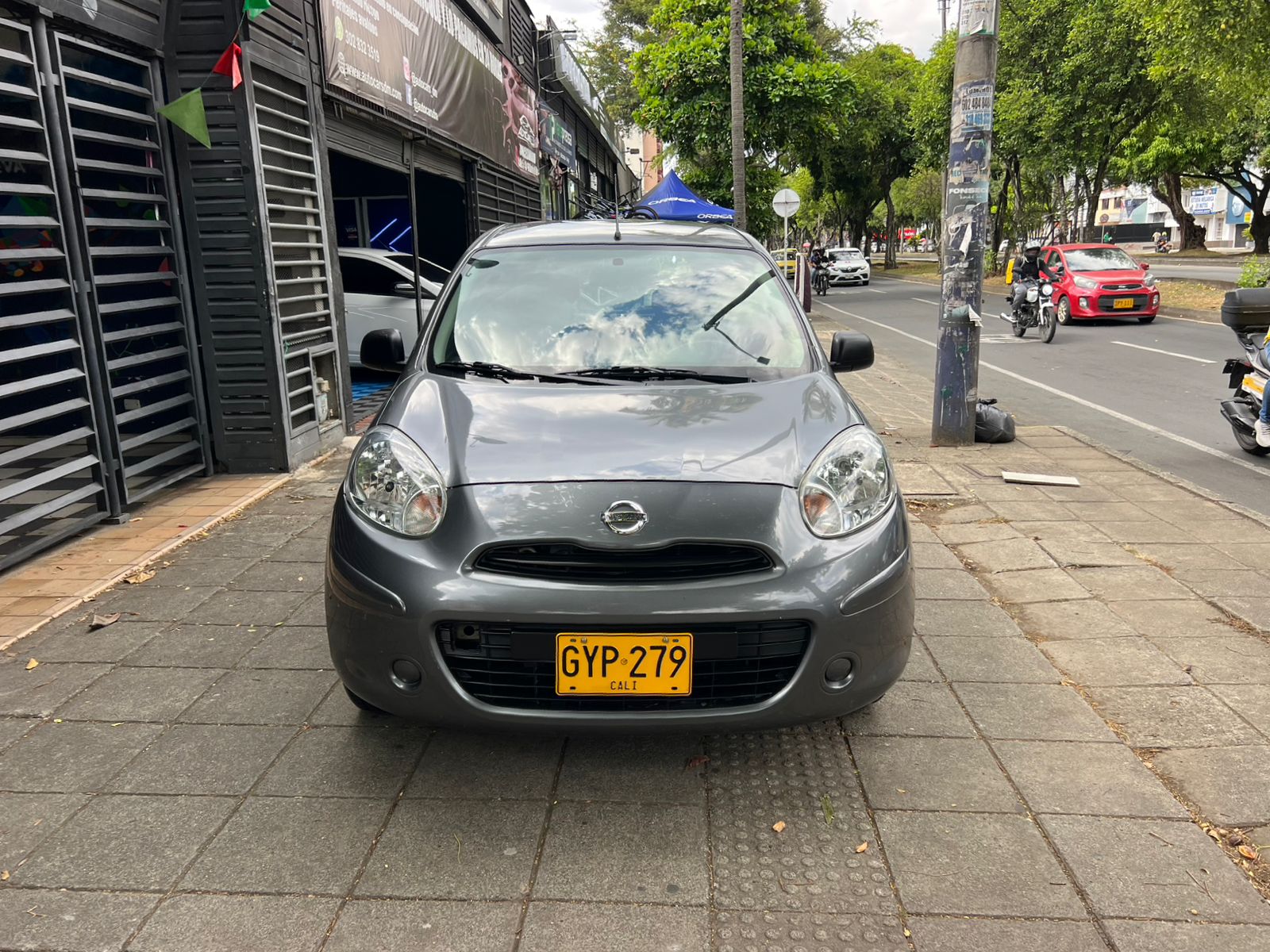 NISSAN  MARCH