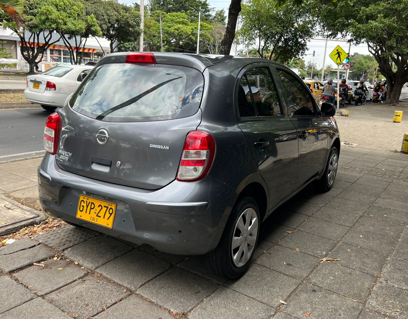 NISSAN  MARCH