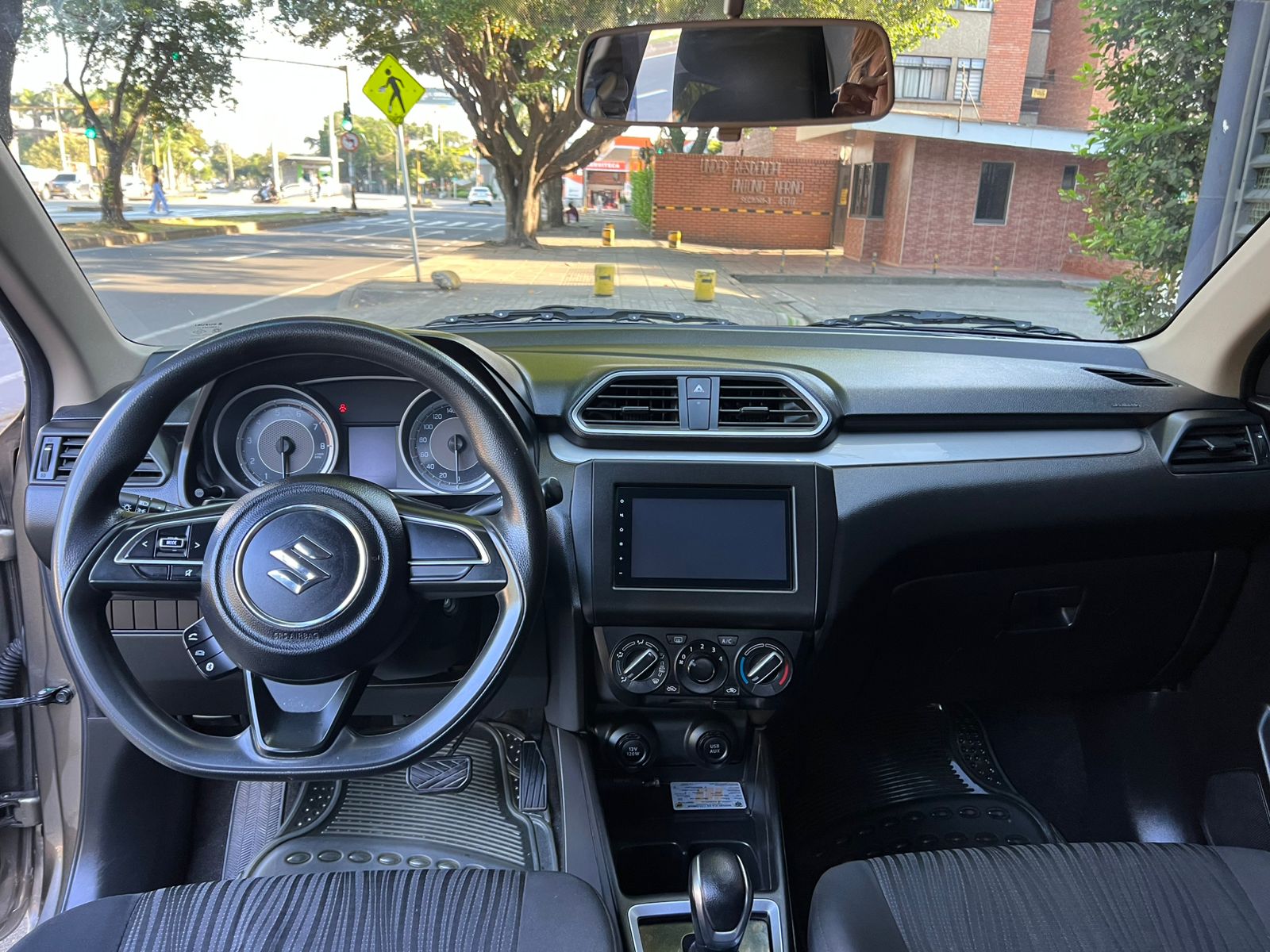 SUZUKI SWITF DZIRE