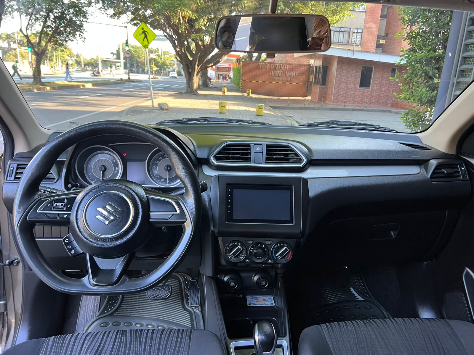 SUZUKI SWITF DZIRE
