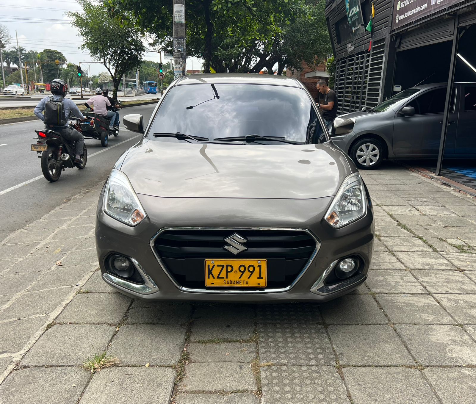 SUZUKI SWIFT DZIRE MT