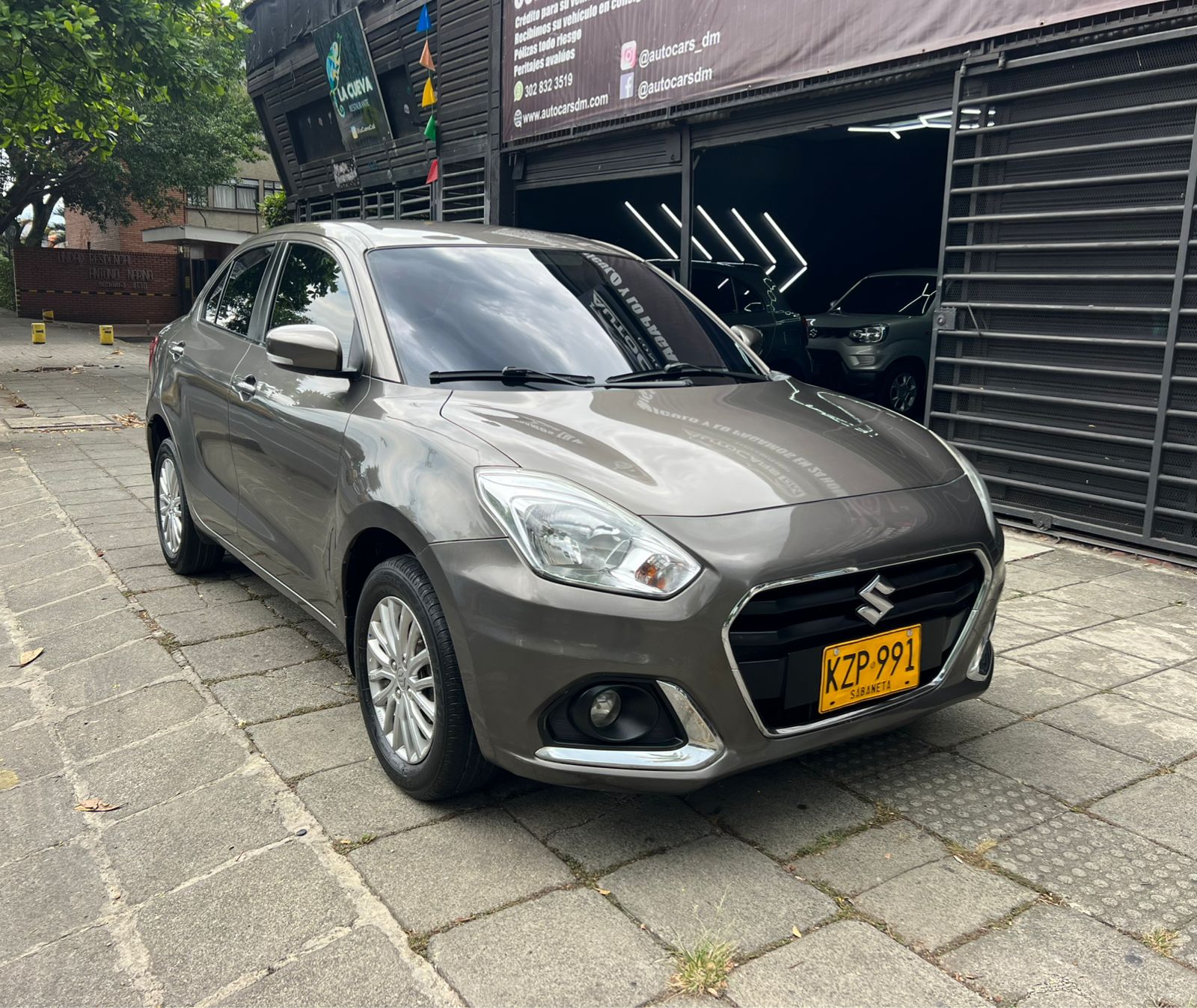 miniatura