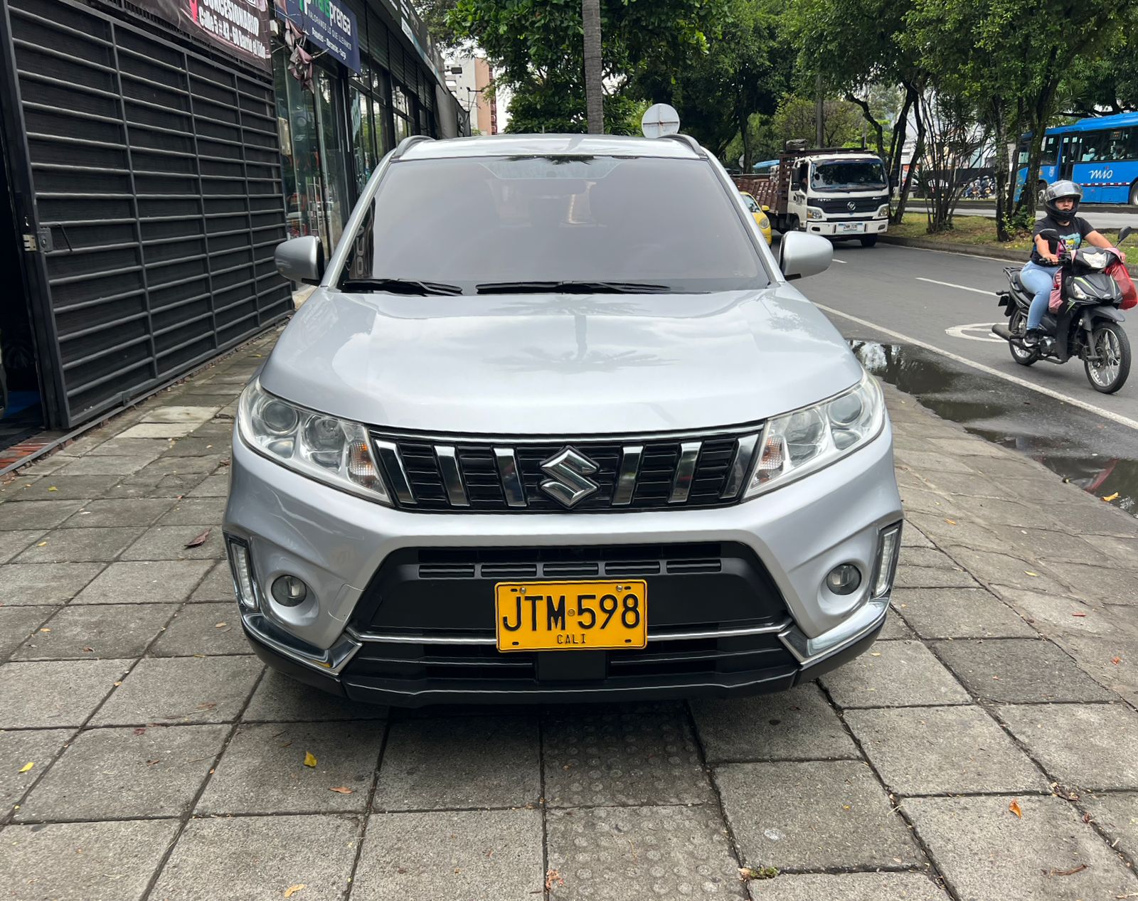 SUZUKI VITARA LIVE