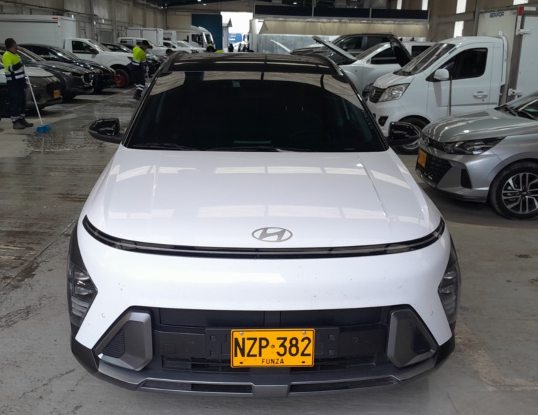 HYUNDAI KONA ICE PREMIUM