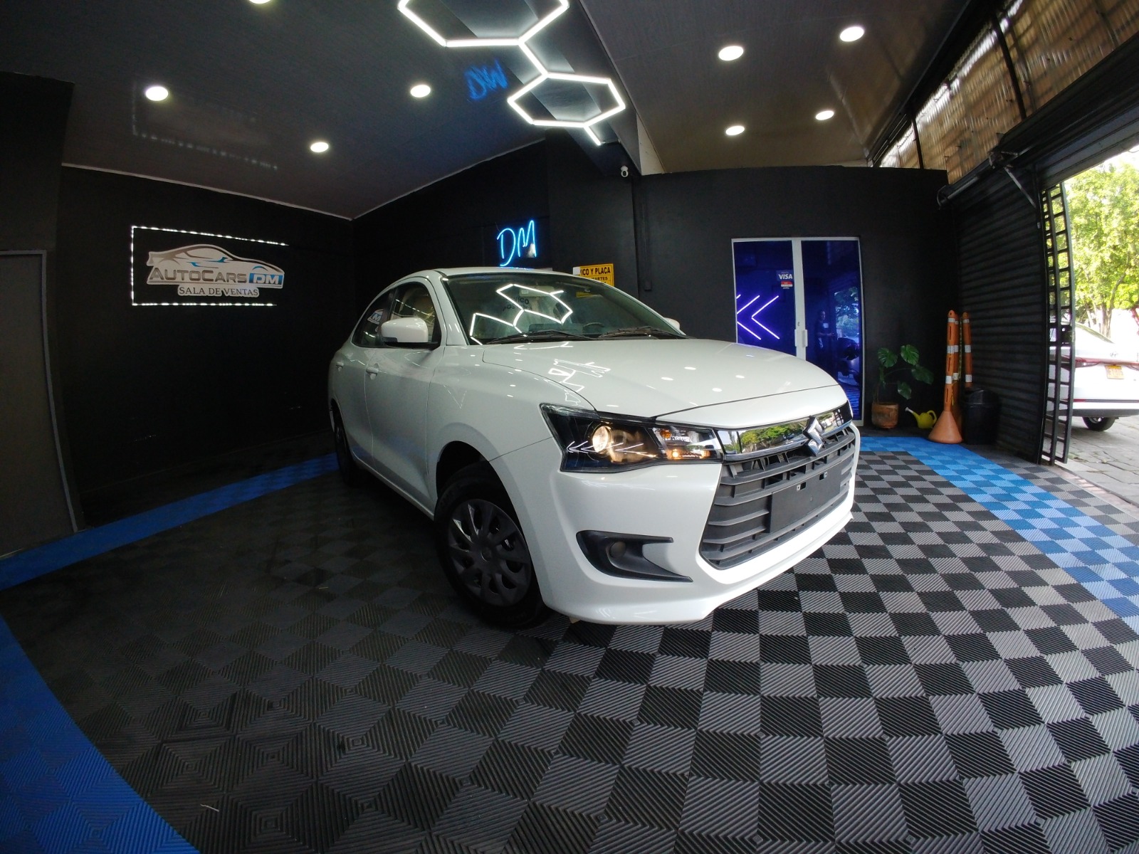 SUZUKI DZIRE
