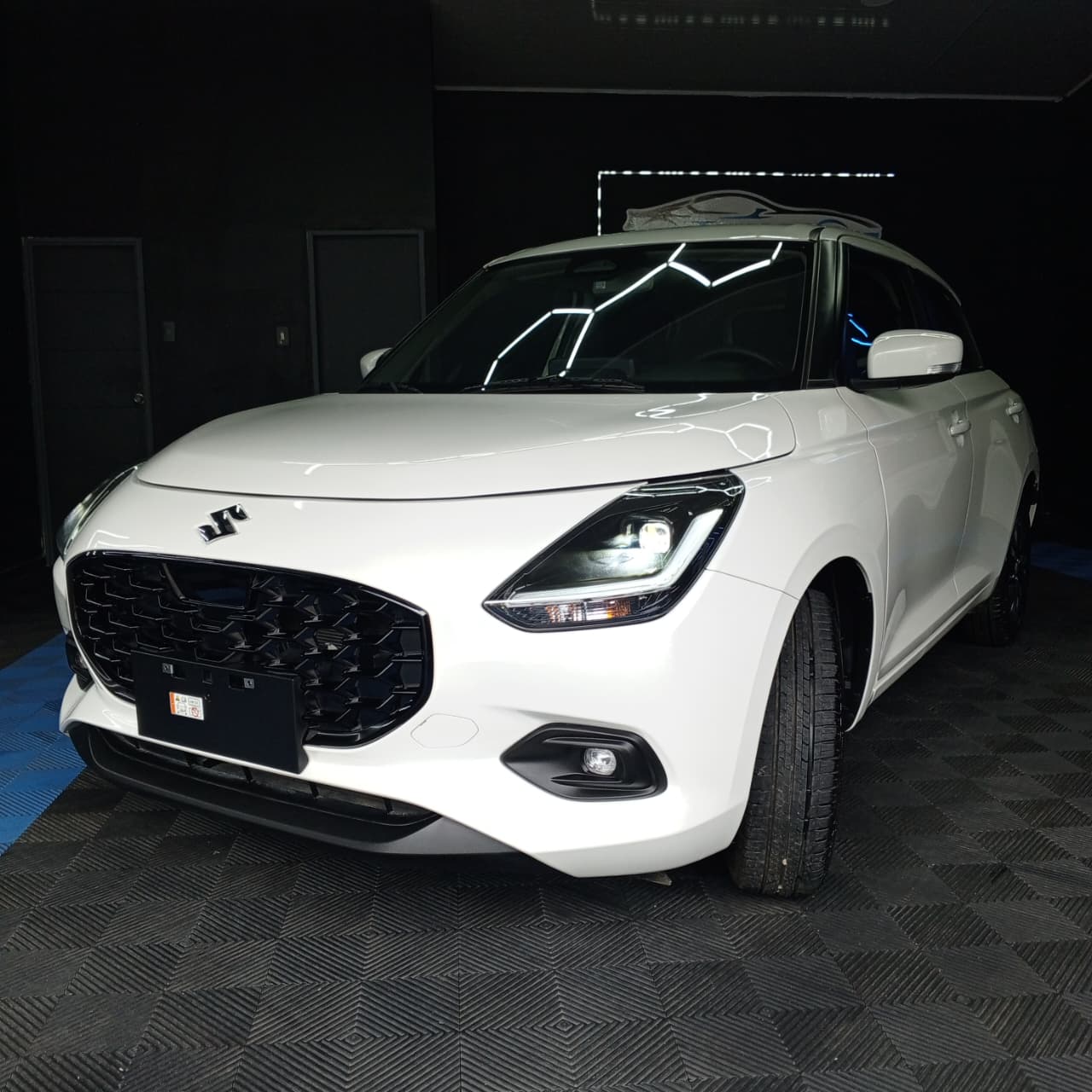 miniatura