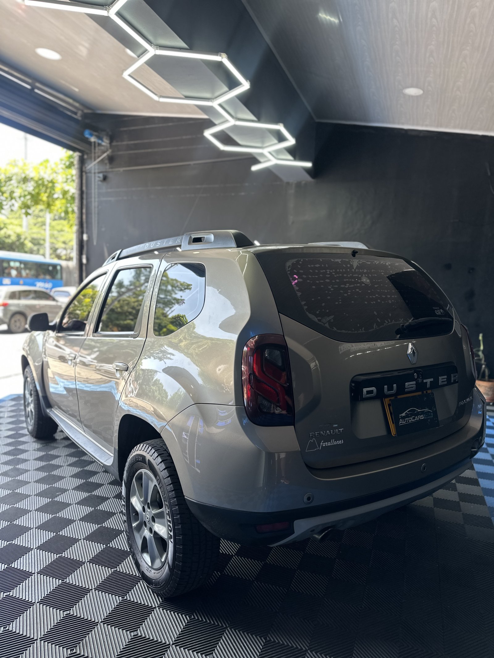 miniatura