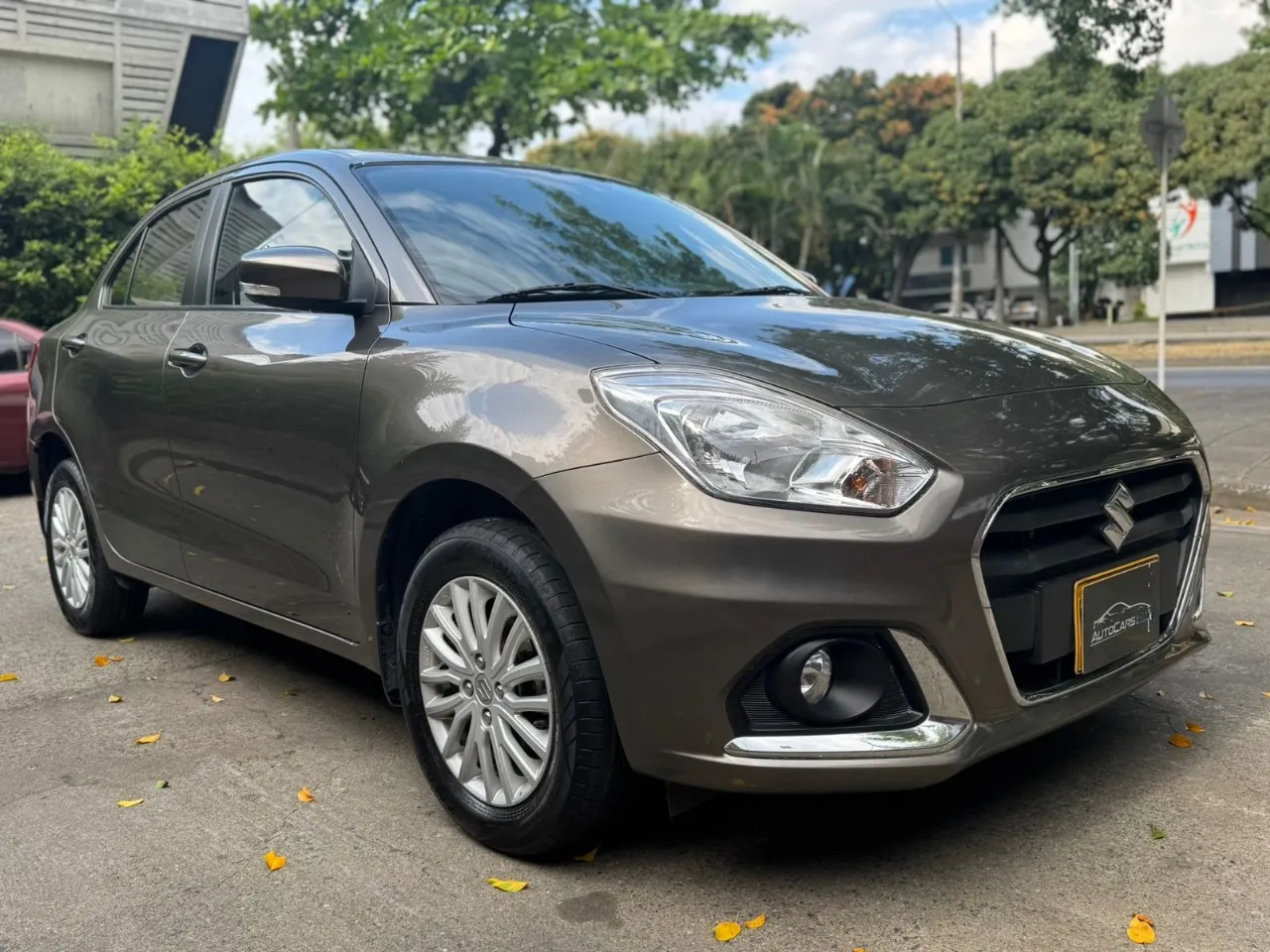 SUZUKI SWIITF DZIRE