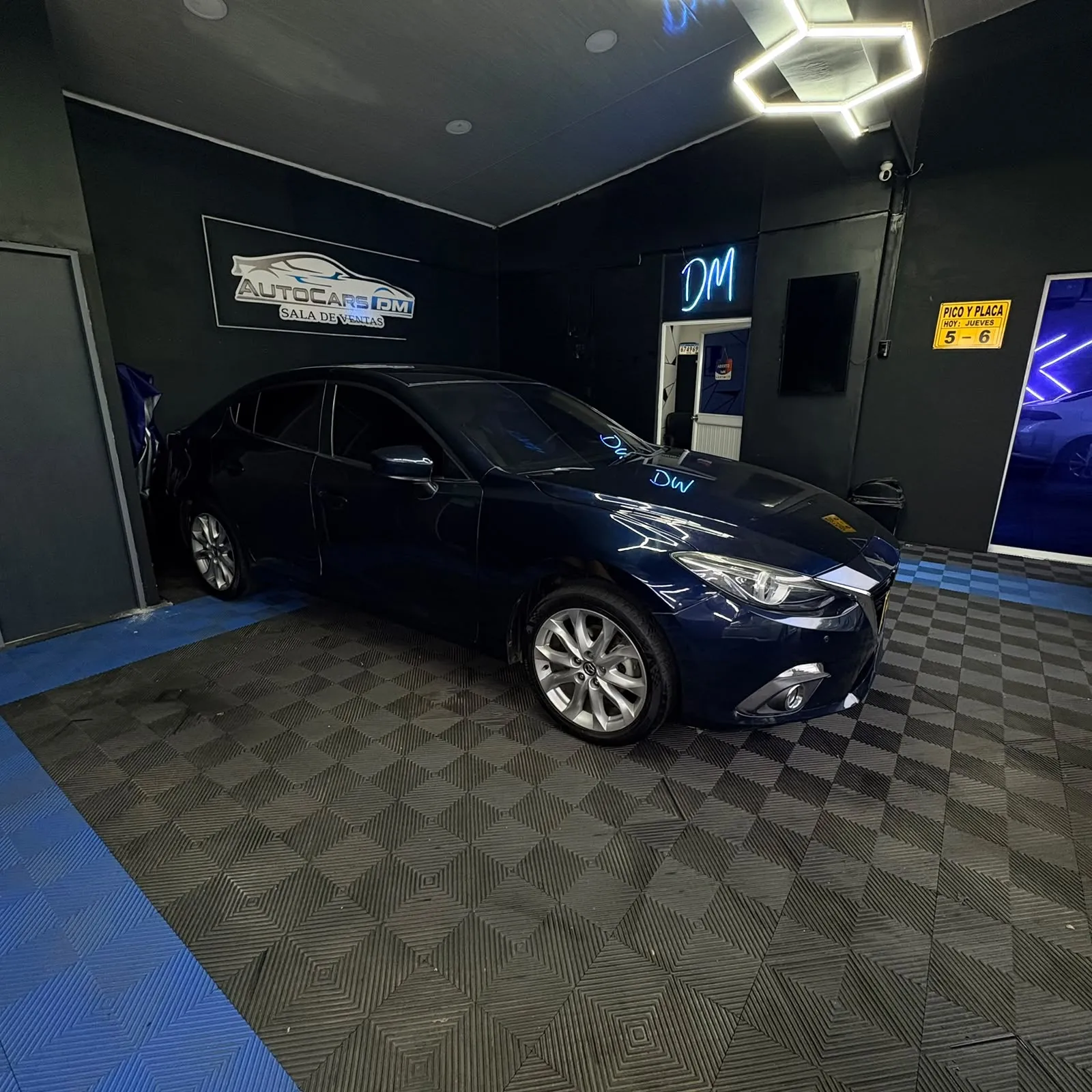 MAZDA MAZDA 3 GRAND TOURING