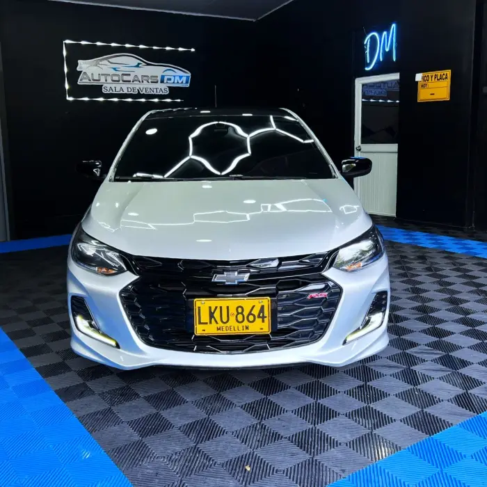 CHEVROLET ONIX [2] RS MT